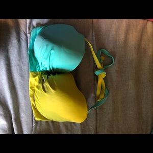 Victoria’s Secret Bikini Top